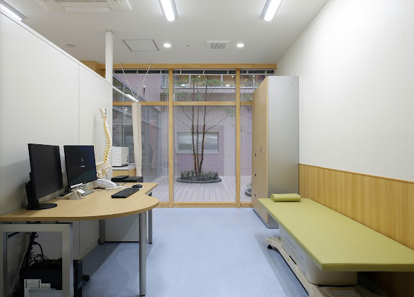 整形外科 加治屋町クリニック