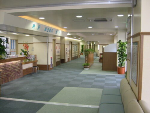輪厚三愛病院