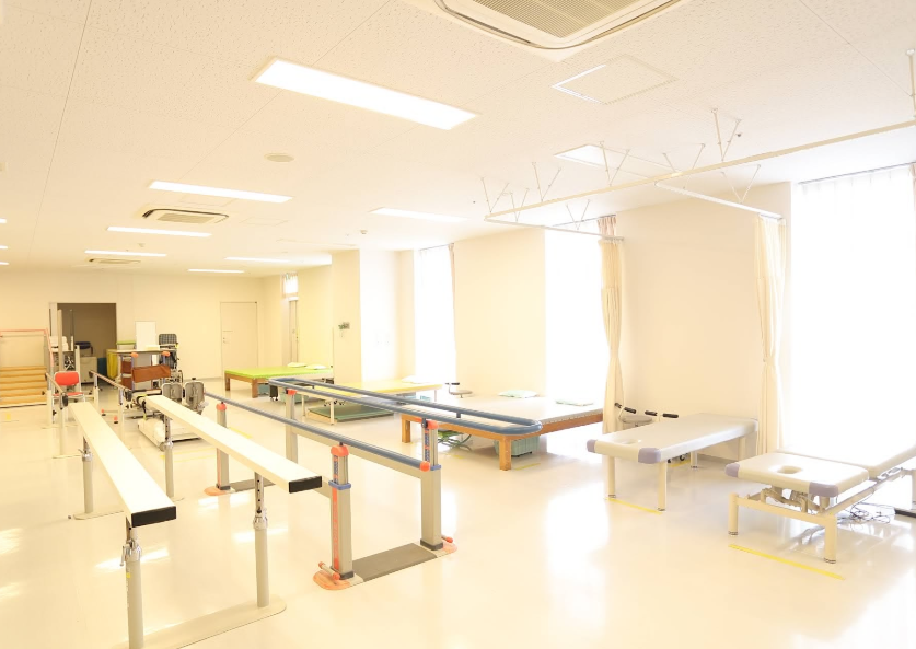 東埼玉総合病院