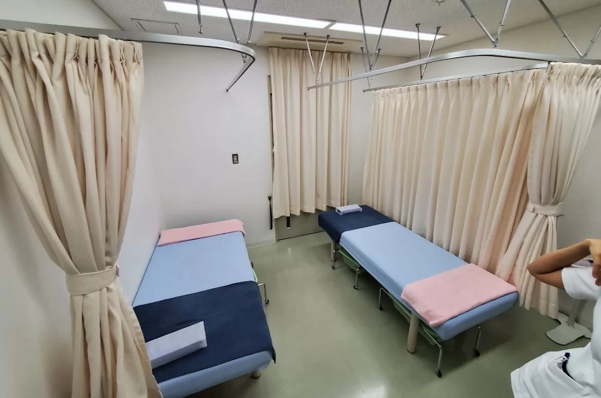 伊東くりにっく