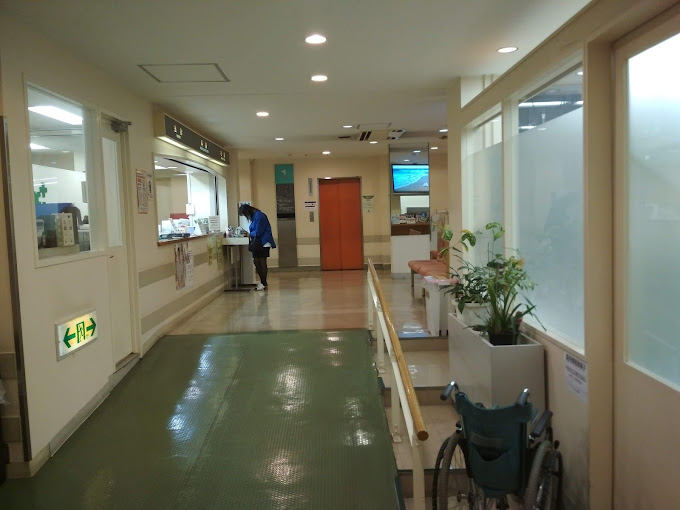 クロス病院