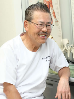 小野 信英