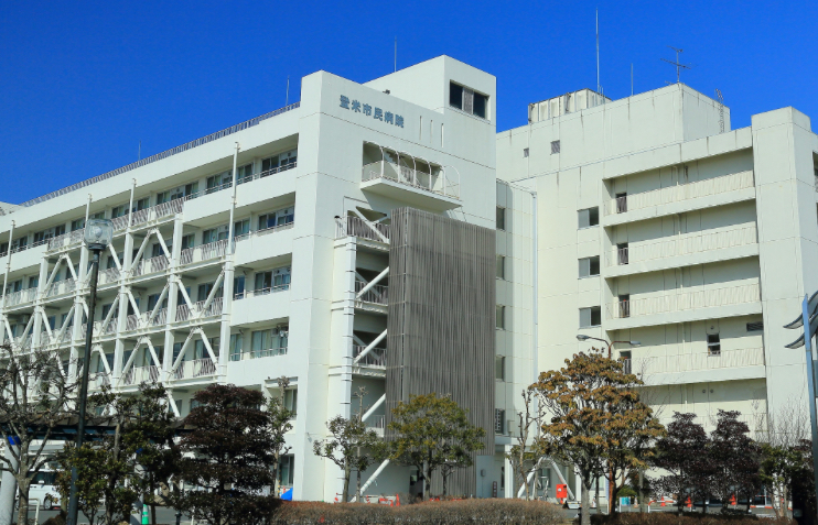 登米市民病院の外観・院内写真