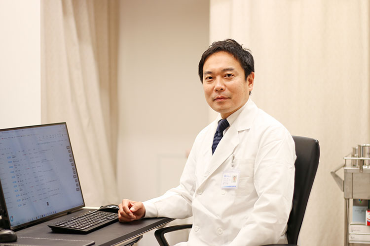 岡田 英次朗