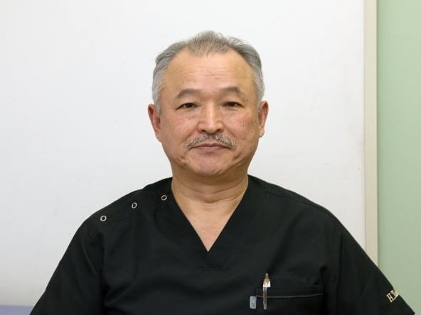 髙柳 均