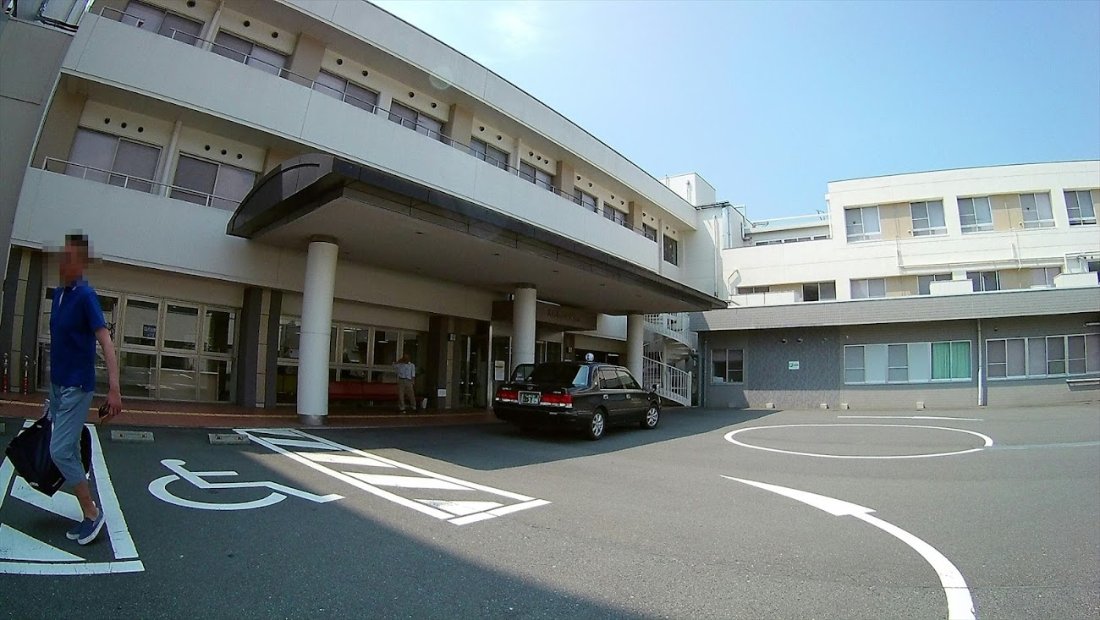 大月市立中央病院の外観・院内写真